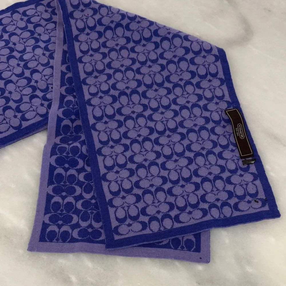 Coach Reversible Signature C Monogram Merino Wool Knit Scarf Purple Lavender
